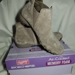 Skechers Taupe Bellore Biker Boots